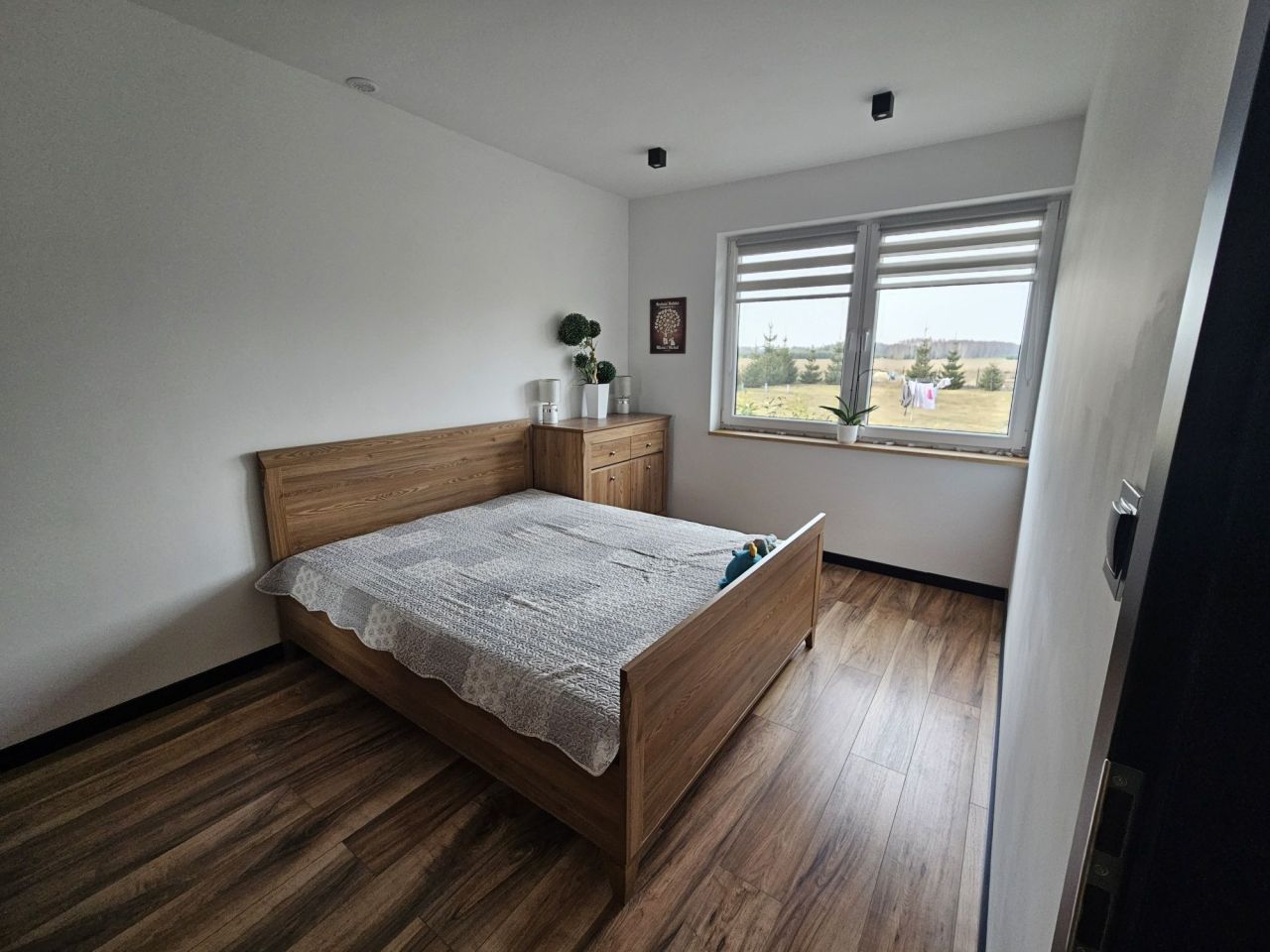 dom wolnostojący Rożniatów-Kolonia. Zdjęcie 8