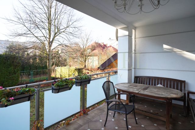 dom wolnostojący, 7 pokoi Kraków Bronowice, ul. Wojciecha Halczyna. Zdjęcie 6