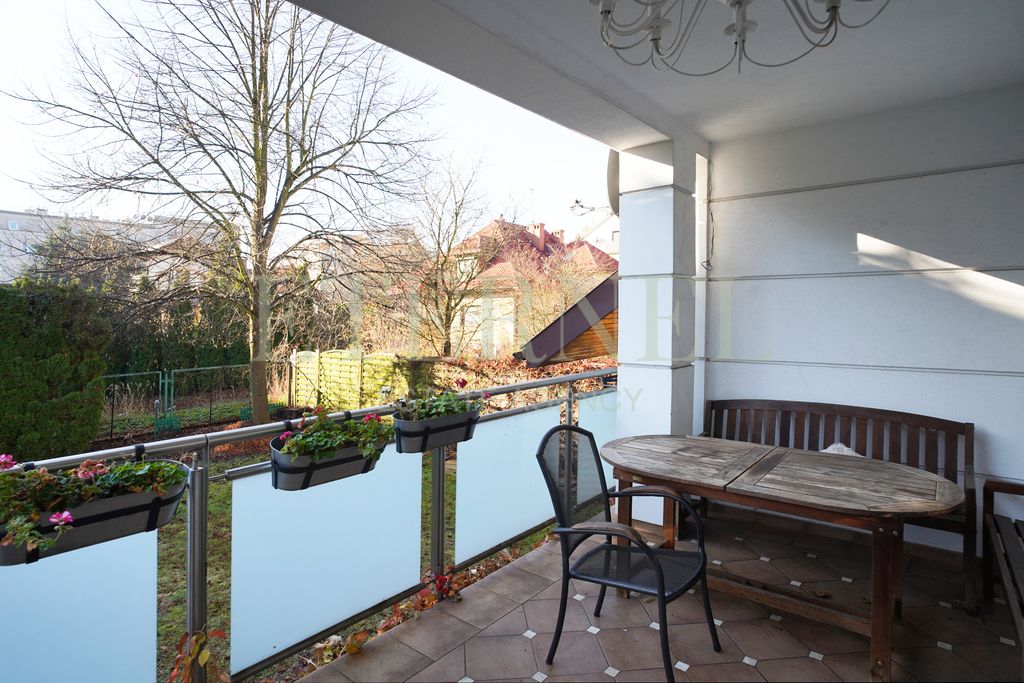 dom wolnostojący, 7 pokoi Kraków Bronowice, ul. Wojciecha Halczyna. Zdjęcie 6