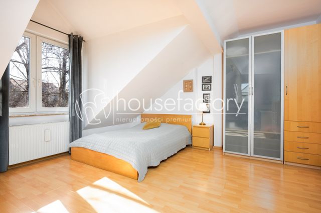 dom wolnostojący, 5 pokoi Łódź Radogoszcz, ul. Cyprysowa. Zdjęcie 13