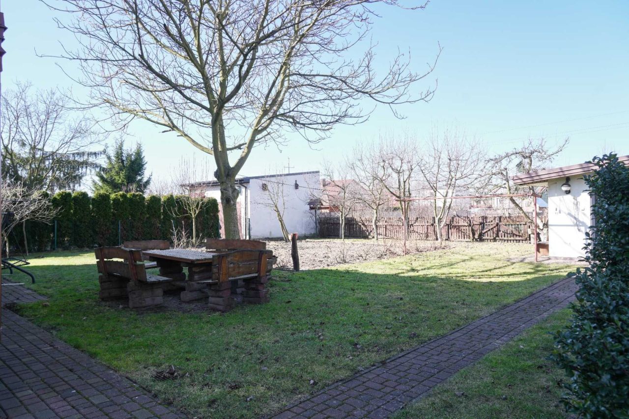 dom wolnostojący, 5 pokoi Władysławów. Zdjęcie 4