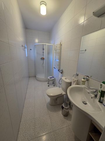 dom wolnostojący, 5 pokoi Barycz Górny Staw. Zdjęcie 12