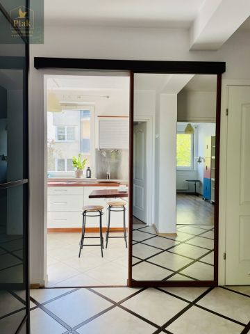 Mieszkanie 3-pokojowe Poznań Stare Miasto, ul. Naramowicka. Zdjęcie 12