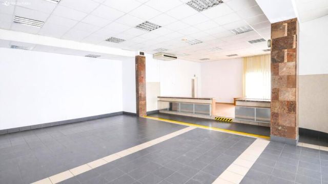 Lokal Przemyśl, ul. 3 Maja. Zdjęcie 5