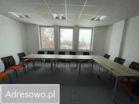 Biuro Szczecin Pogodno, pl. Hołdu Pruskiego. Zdjęcie 1