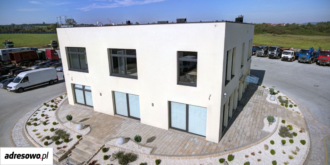 Комерційне приміщення, 1200 m²