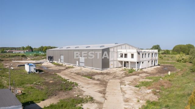 Hala/magazyn Tuszów Narodowy. Zdjęcie 2