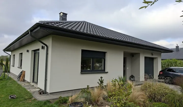 dom wolnostojący, 4 pokoje Wola Krasienińska