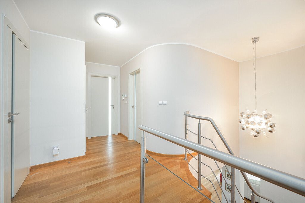 dom wolnostojący, 5 pokoi Aleksandrów Łódzki, ul. Wojska Polskiego. Zdjęcie 8