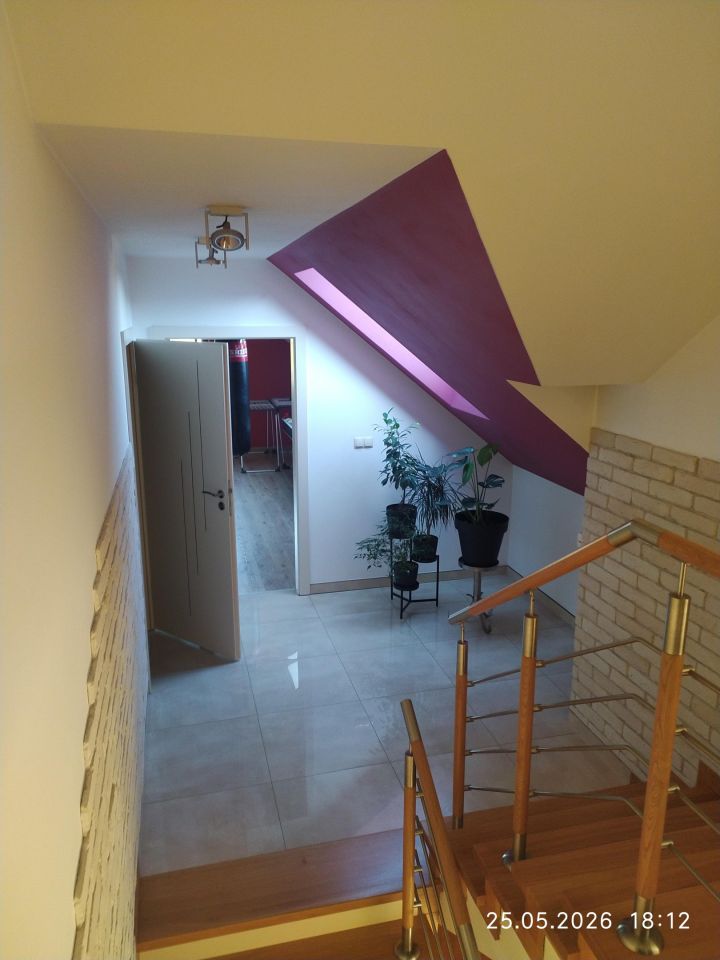 dom wolnostojący, 6 pokoi Bucze, ul. Okulicka. Zdjęcie 19