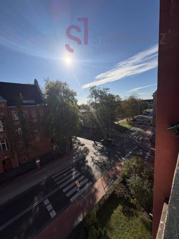 Mieszkanie 3-pokojowe Leszno Centrum, ul. Racławicka. Zdjęcie 6