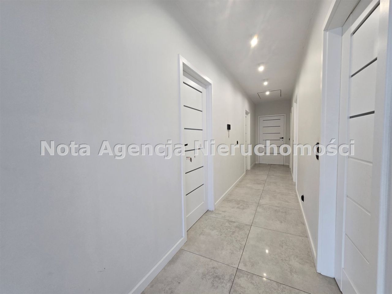 dom wolnostojący, 4 pokoje Jedlina-Zdrój. Zdjęcie 14