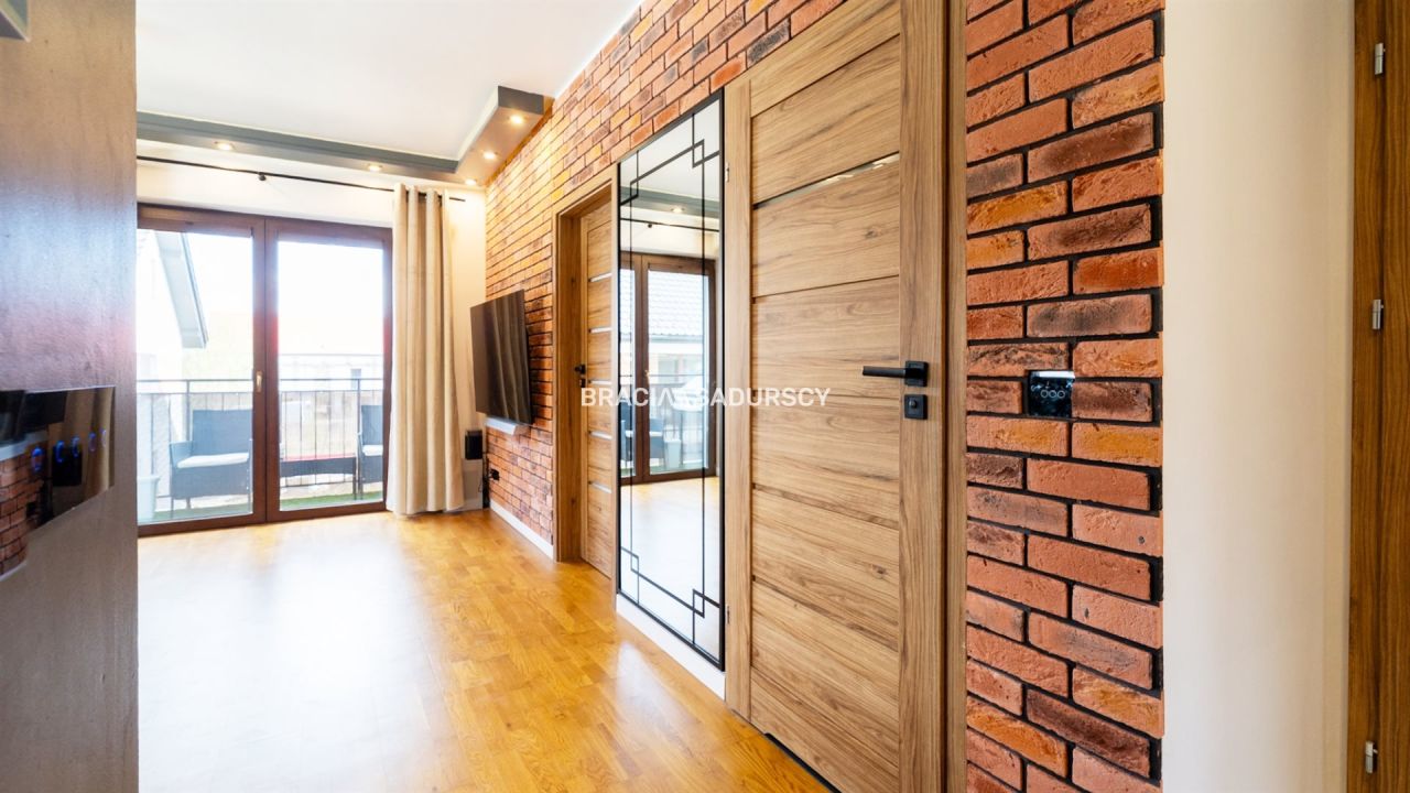 Mieszkanie 4-pokojowe Węgrzce Wielkie. Zdjęcie 12