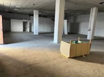 Hala/magazyn Luboń. Zdjęcie 1