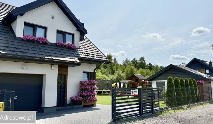 bliźniak, 5 pokoi Mostówka