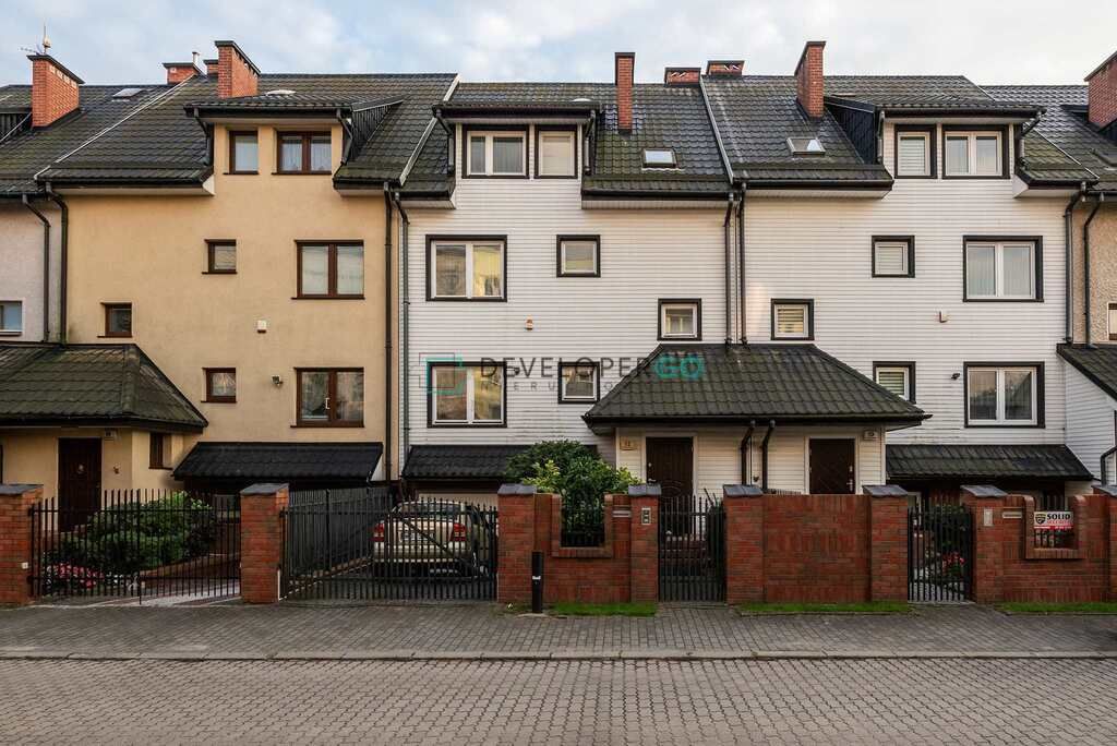 dom szeregowy, 7 pokoi Ostrołęka, ul. Marii Korzeniowskiej