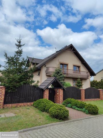 dom wolnostojący, 6 pokoi Turek, ul. Zdrojki Lewe. Zdjęcie 1