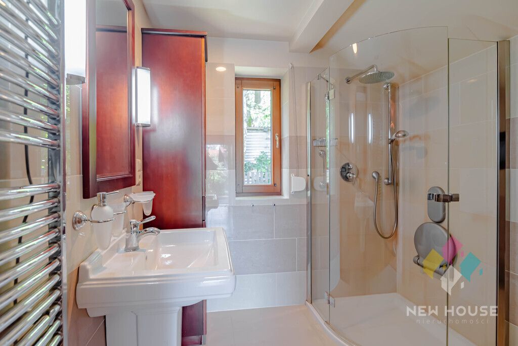 dom wolnostojący, 5 pokoi Zielonowo. Zdjęcie 10