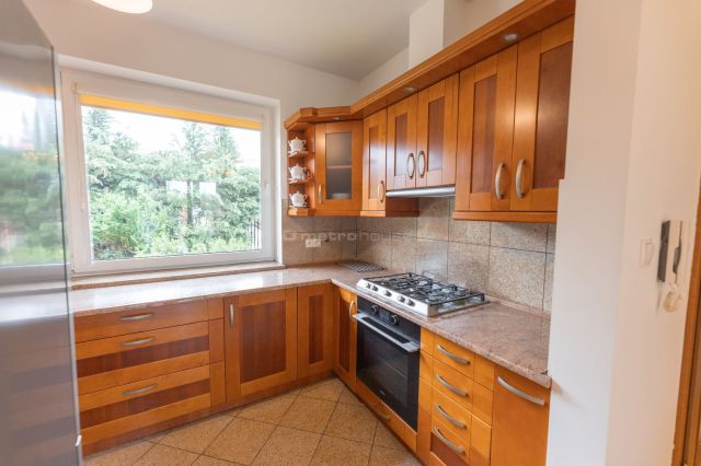 dom wolnostojący, 4 pokoje Borowa Góra. Zdjęcie 4