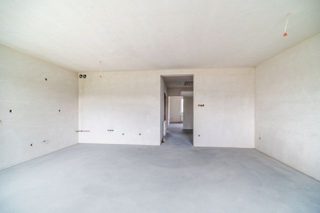 Mieszkanie 4-pokojowe Rzeszów Zalesie, ul. Henryka Wieniawskiego. Zdjęcie 2