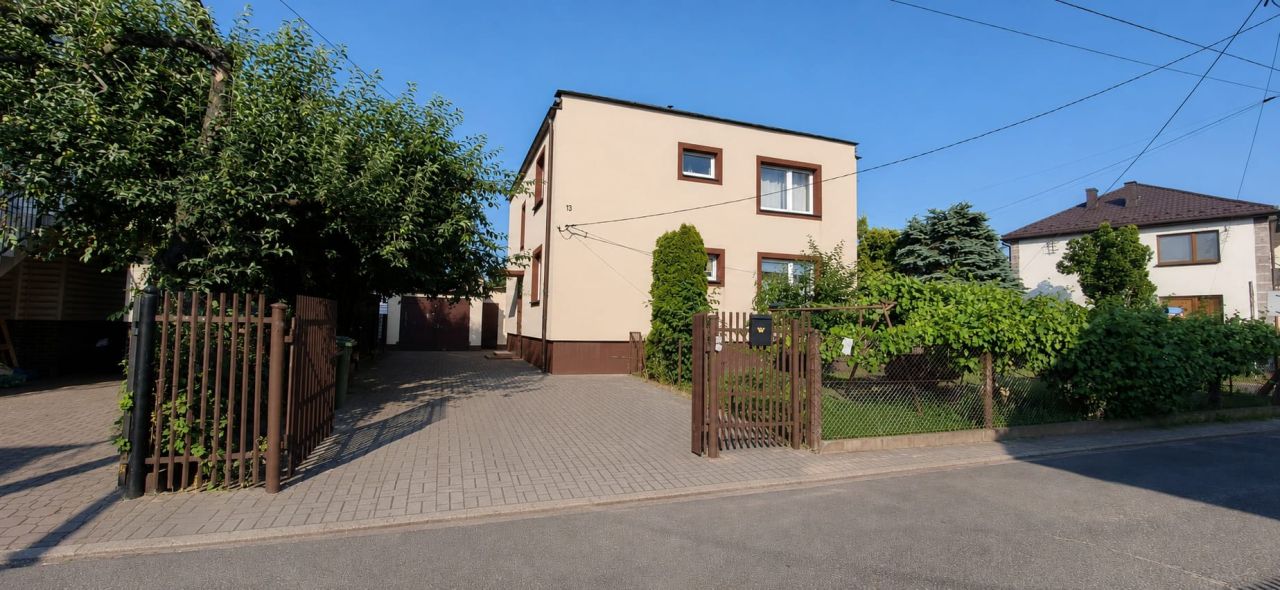 dom wolnostojący, 6 pokoi Sieradz, ul. Edwarda Szymańskiego. Zdjęcie 1