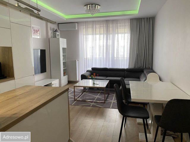 Mieszkanie 3-pokojowe Warszawa Mokotów, ul. Konstruktorska. Zdjęcie 1