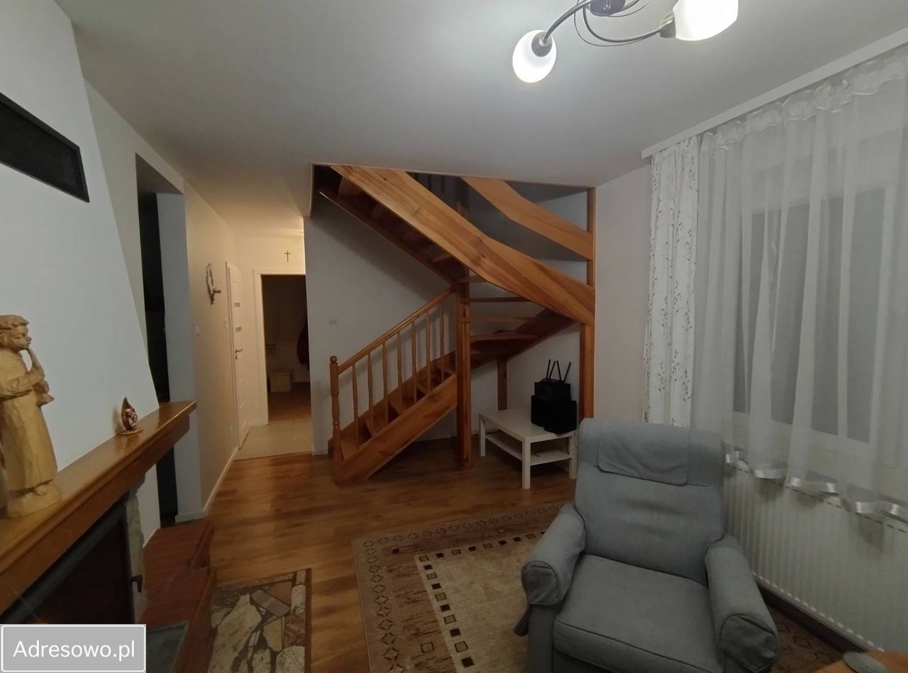 dom wolnostojący, 3 pokoje Krubin. Zdjęcie 4