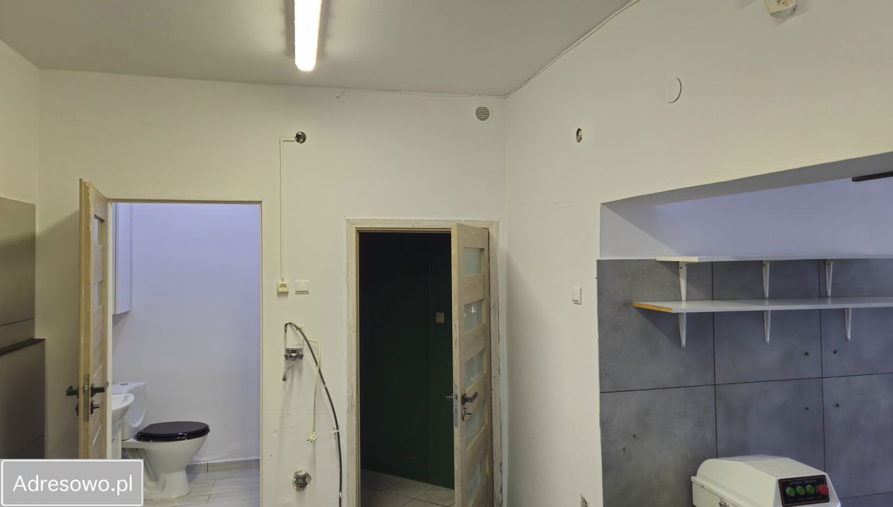 Lokal Rumia Centrum. Zdjęcie 8