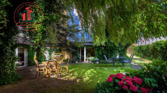 Hotel/pensjonat Jastrzębia Góra. Zdjęcie 2