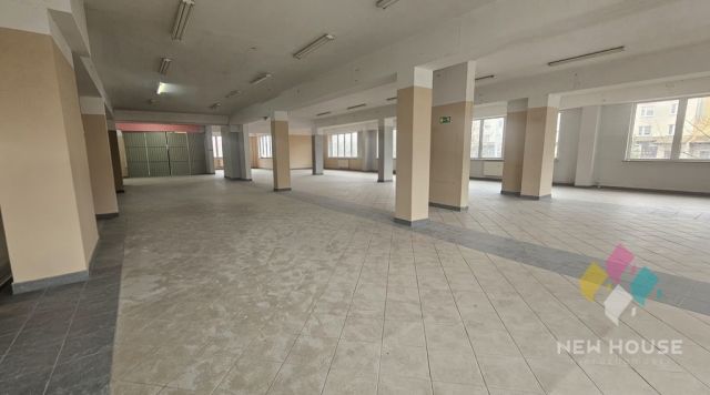 Lokal Olsztyn Jaroty, ul. Biskupa Tomasza Wilczyńskiego. Zdjęcie 4