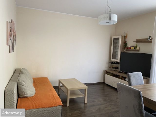 Mieszkanie 3-pokojowe Ząbki, ul. Różana. Zdjęcie 1