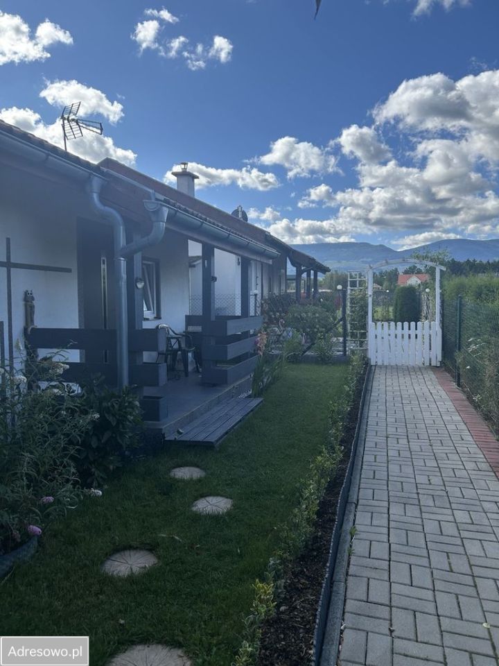 dom wolnostojący, 2 pokoje Kostrzyca. Zdjęcie 12