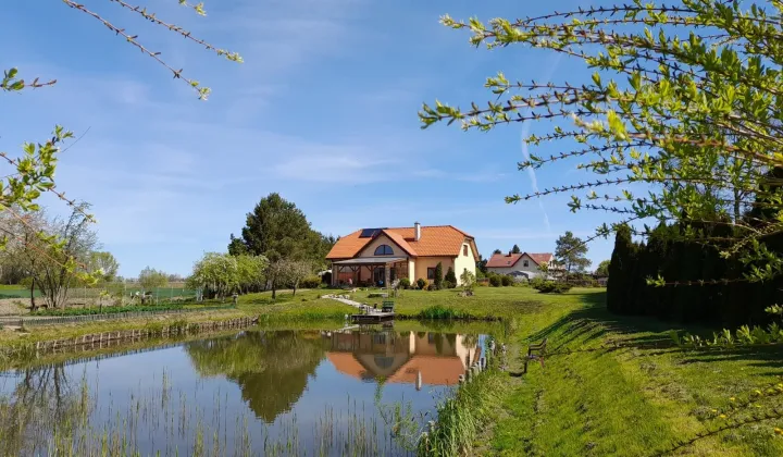 dom wolnostojący, 7 pokoi Karczowiska Górne, Karczowiska Górne