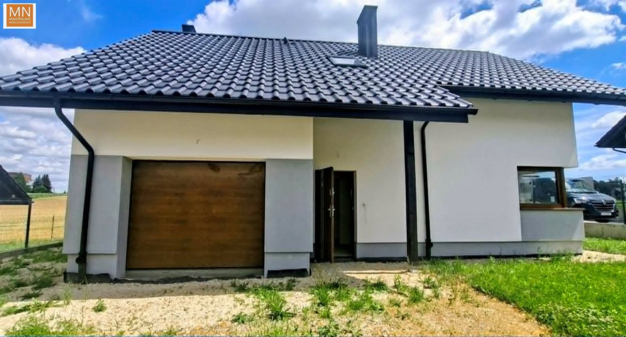 dom wolnostojący, 5 pokoi Baranówka. Zdjęcie 1