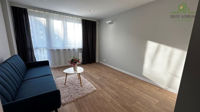 Mieszkanie 4-pokojowe Kielce Centrum, ul. Romualda. Zdjęcie 1