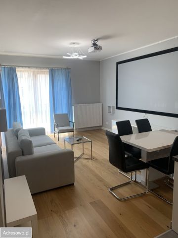 Mieszkanie 2-pokojowe Warszawa Wilanów, ul. Księdza Prymasa Augusta Hlonda. Zdjęcie 1