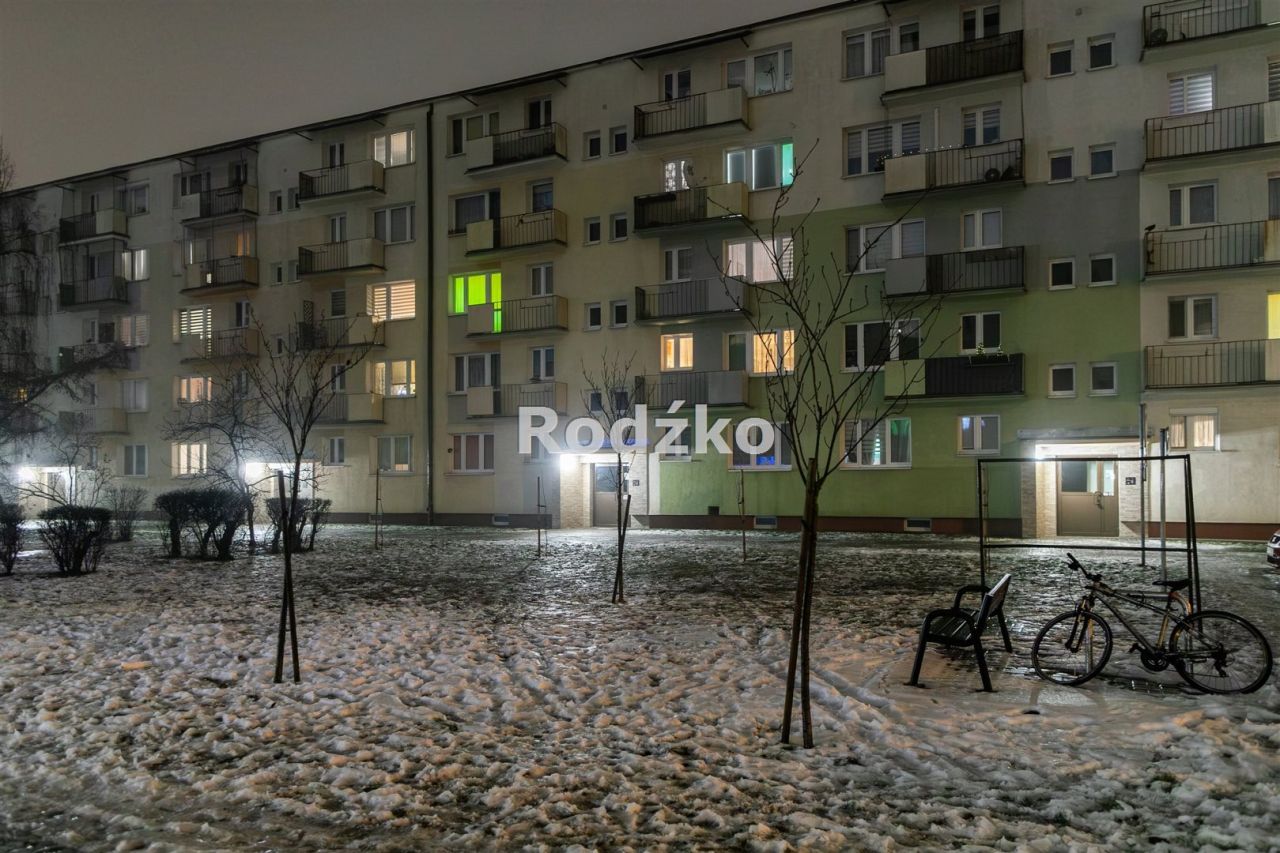 Mieszkanie 2-pokojowe Bydgoszcz Błonie, ul. Konstantego Ildefonsa Gałczyńskiego. Zdjęcie 12