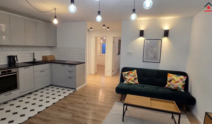 Mieszkanie 3-pokojowe Warszawa Praga-Południe, al. Stanów Zjednoczonych