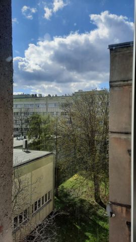 Mieszkanie 4-pokojowe Łódź Śródmieście, ul. kpt. Pilota Franciszka Żwirki. Zdjęcie 4