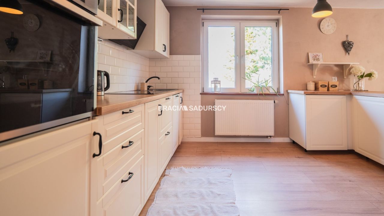 dom wolnostojący, 6 pokoi Gnatowice. Zdjęcie 5