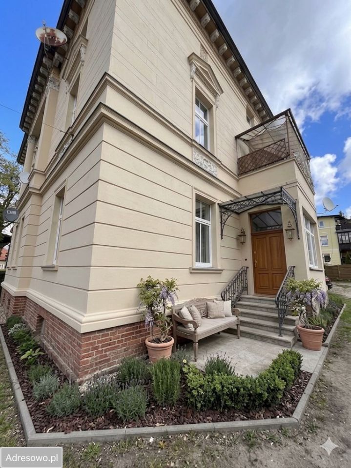 Mieszkanie 3-pokojowe Jelenia Góra Centrum, ul. Cypriana Kamila Norwida. Zdjęcie 20