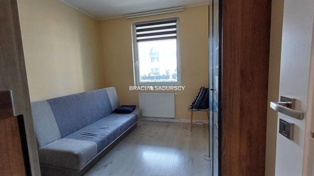 Mieszkanie 3-pokojowe Kraków Czyżyny, ul. Bolesława Orlińskiego. Zdjęcie 17
