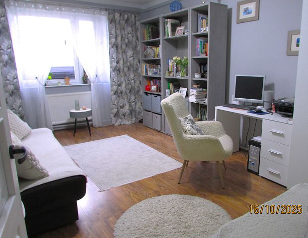 Mieszkanie 3-pokojowe Świtały. Zdjęcie 1