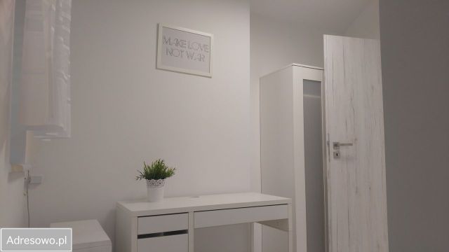 Mieszkanie 3-pokojowe Kraków Śródmieście, ul. Henryka Siemiradzkiego. Zdjęcie 1