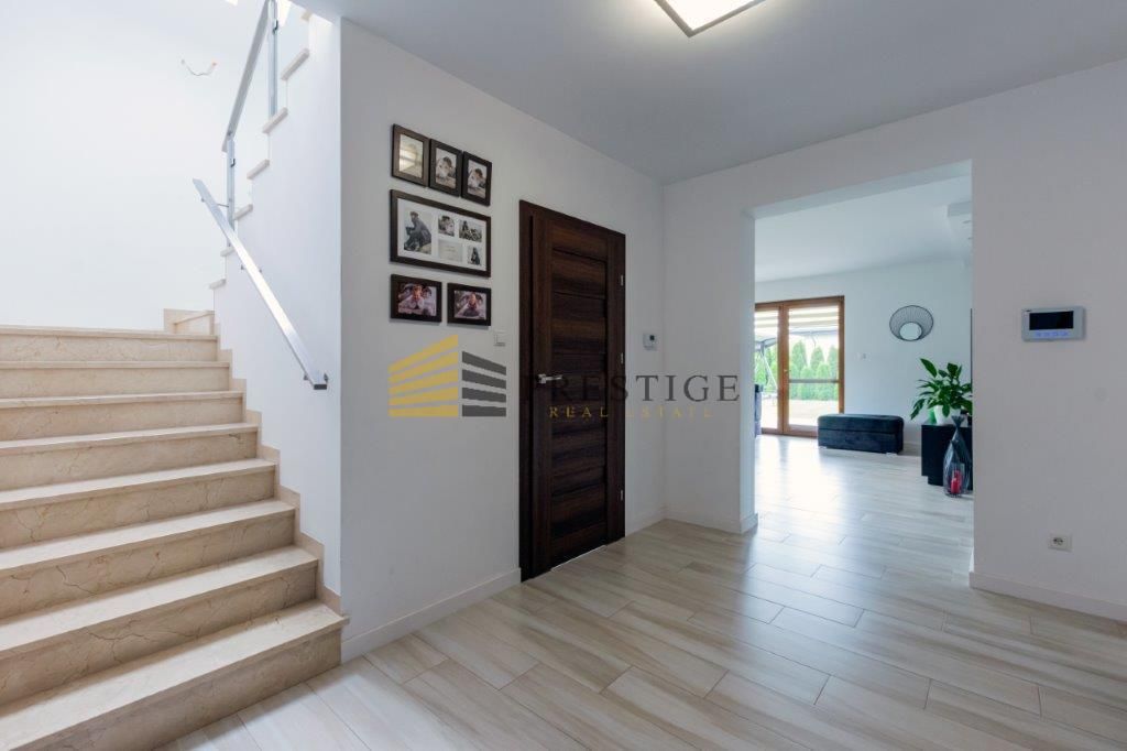 dom wolnostojący, 6 pokoi Stanisławów Pierwszy. Zdjęcie 4