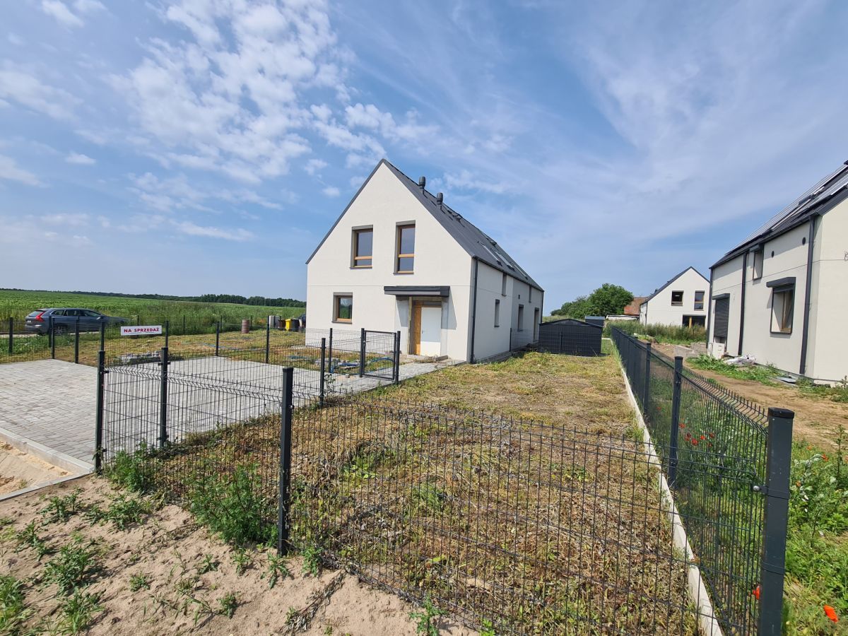 bliźniak, 3 pokoje Łopuchowo. Zdjęcie 3