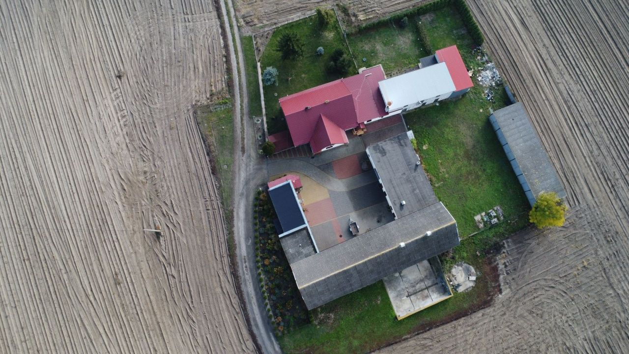 gospodarstwo, 6 pokoi Sierakowo. Zdjęcie 3