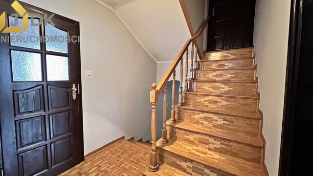 dom wolnostojący, 7 pokoi Sochaczew, ul. Asnyka. Zdjęcie 9