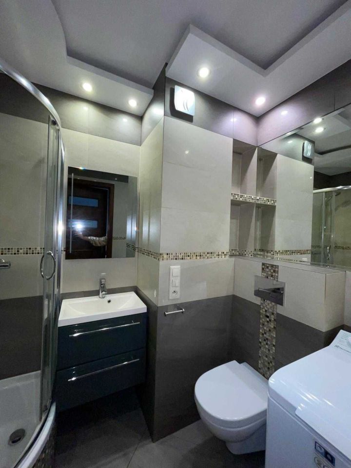 Mieszkanie 3-pokojowe Toruń, ul. Szarych Szeregów. Zdjęcie 3