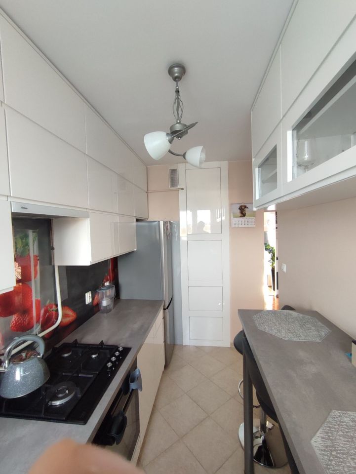 Mieszkanie 3-pokojowe Żyrardów. Zdjęcie 4